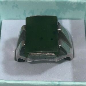 Vintage Sterling Silver  Green Agate Men’s Ring Size 10.5 Hefty 10 Grams